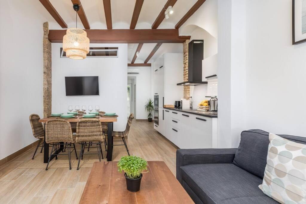 Cabanyal Sunny Beach House Valencia Bagian luar foto